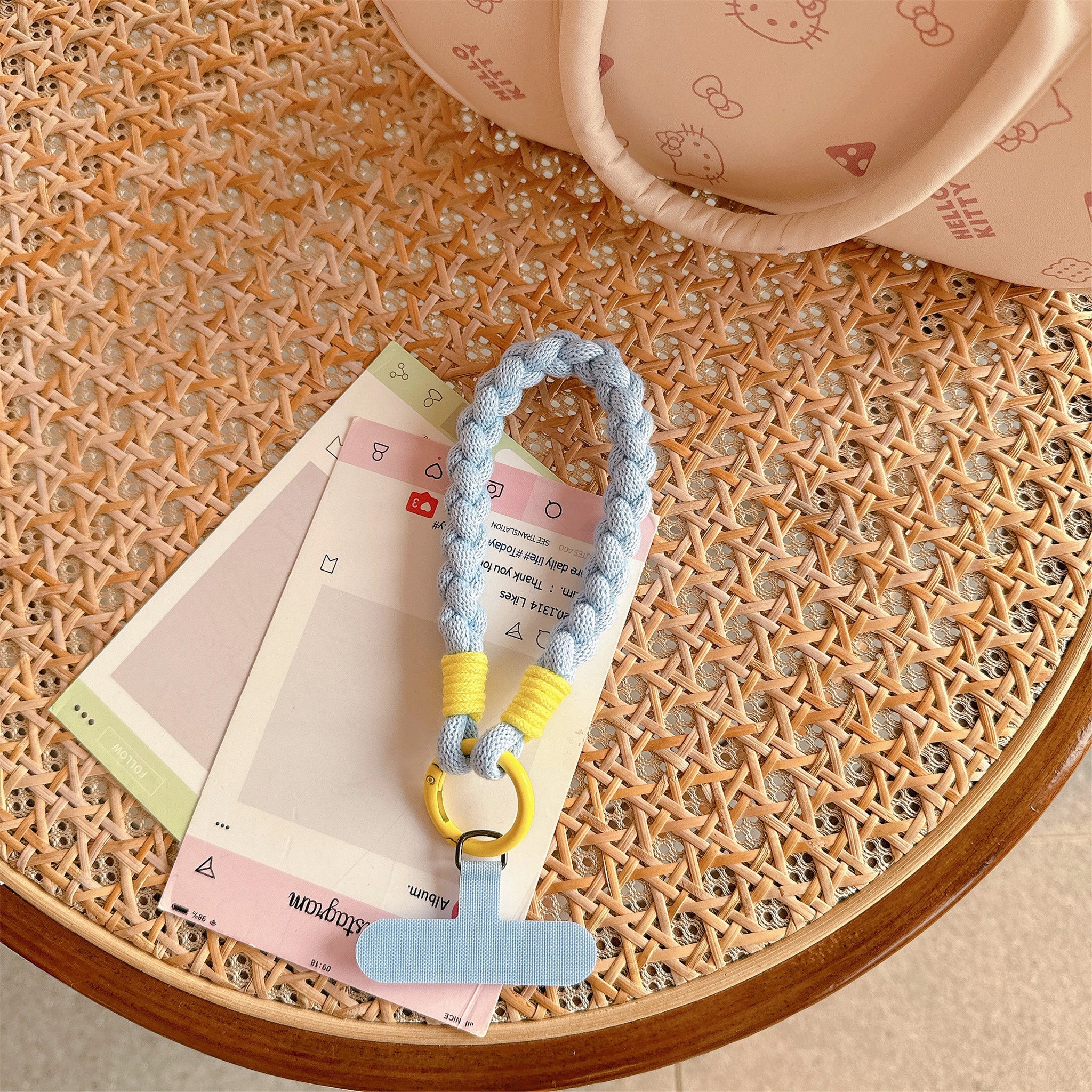 MONO-LINK | Plait Phone Charm